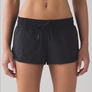 lululemon hotty hot short